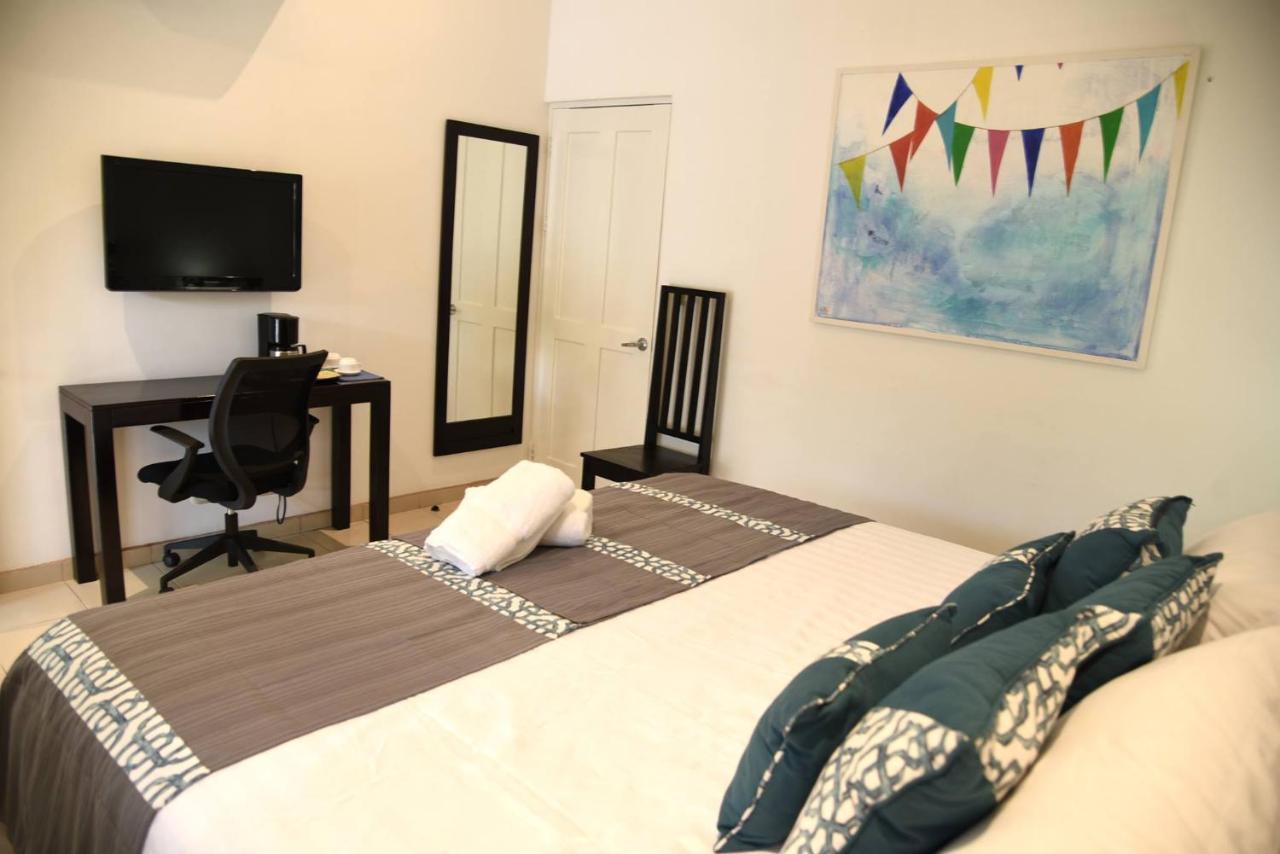 Seis Playas Hotel Tamarindo Luaran gambar