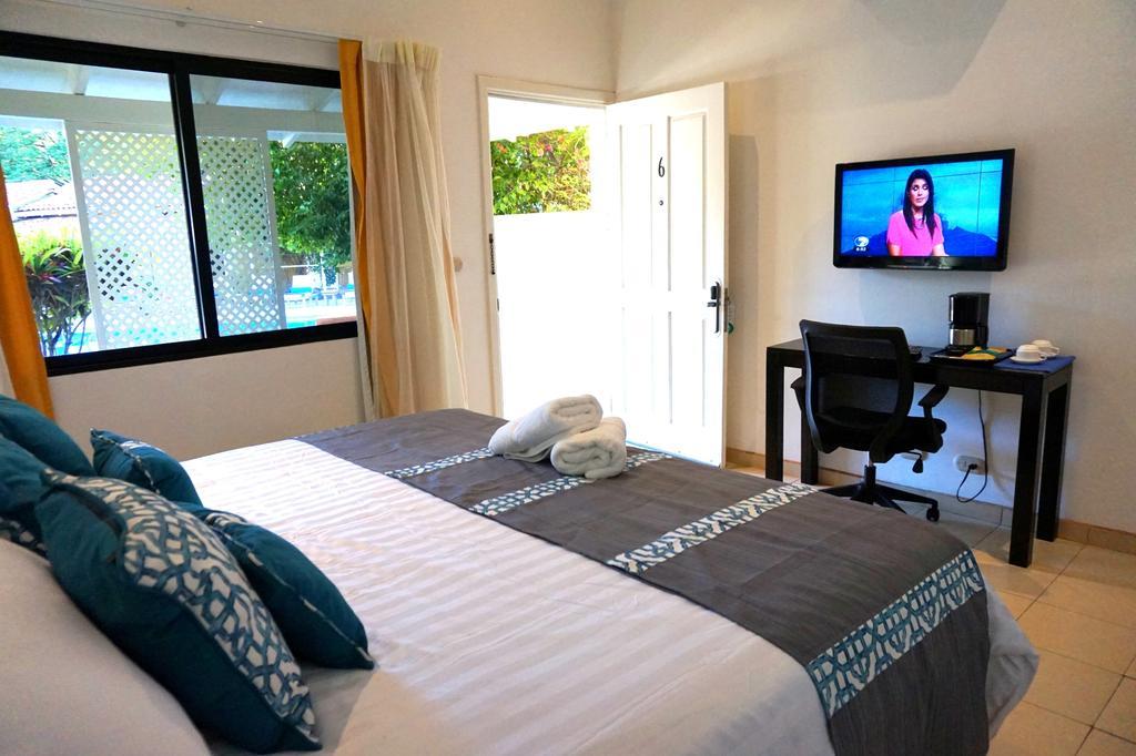 Seis Playas Hotel Tamarindo Luaran gambar