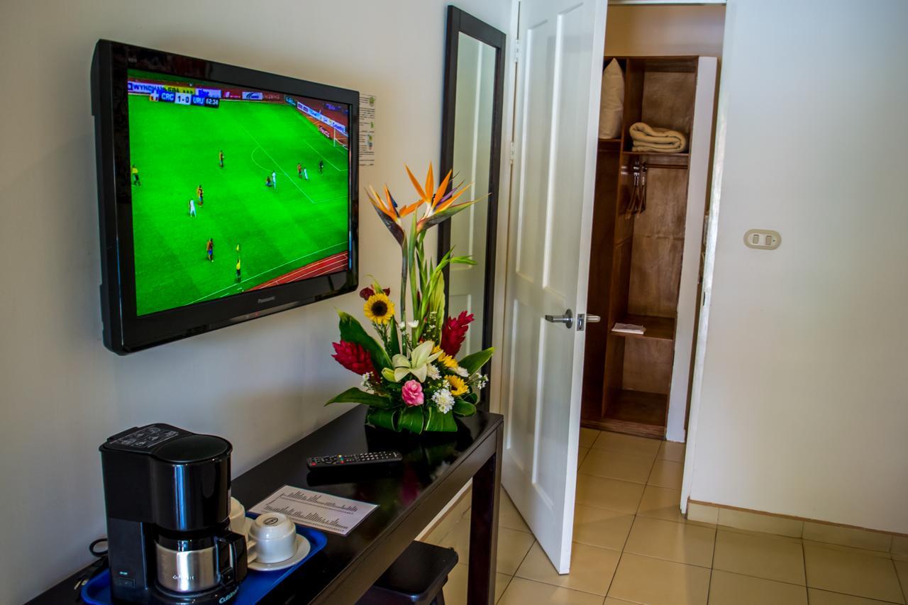 Seis Playas Hotel Tamarindo Luaran gambar