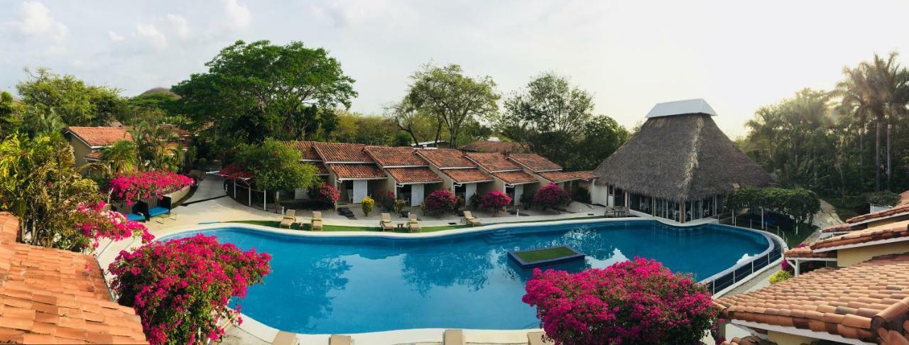 Seis Playas Hotel Tamarindo Luaran gambar